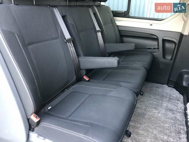 Серый Рено Трафик, объемом двигателя 1.6 л и пробегом 192 тыс. км за 15950 $, фото 14 на Automoto.ua