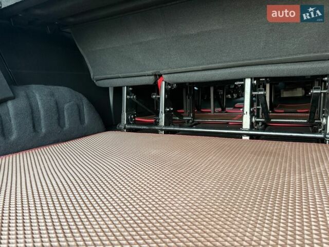 Серый Рено Трафик, объемом двигателя 1.6 л и пробегом 245 тыс. км за 18200 $, фото 55 на Automoto.ua