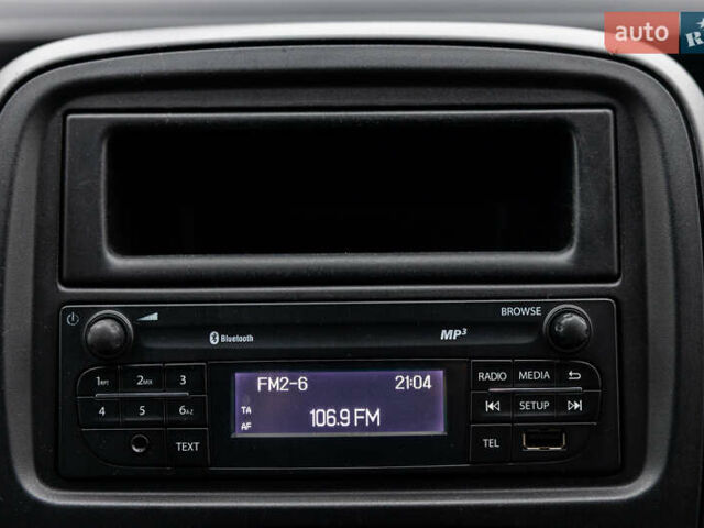 Серый Рено Трафик, объемом двигателя 1.6 л и пробегом 237 тыс. км за 16800 $, фото 31 на Automoto.ua