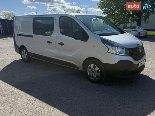 Серый Рено Трафик, объемом двигателя 1.6 л и пробегом 186 тыс. км за 16500 $, фото 17 на Automoto.ua