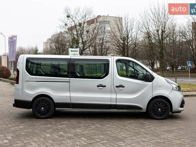 Серый Рено Трафик, объемом двигателя 1.6 л и пробегом 237 тыс. км за 16800 $, фото 8 на Automoto.ua