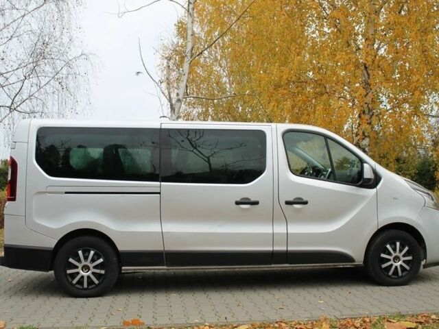 Серый Рено Трафик, объемом двигателя 1.6 л и пробегом 126 тыс. км за 10500 $, фото 3 на Automoto.ua