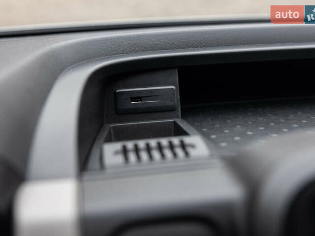 Серый Рено Трафик, объемом двигателя 1.6 л и пробегом 237 тыс. км за 16800 $, фото 29 на Automoto.ua