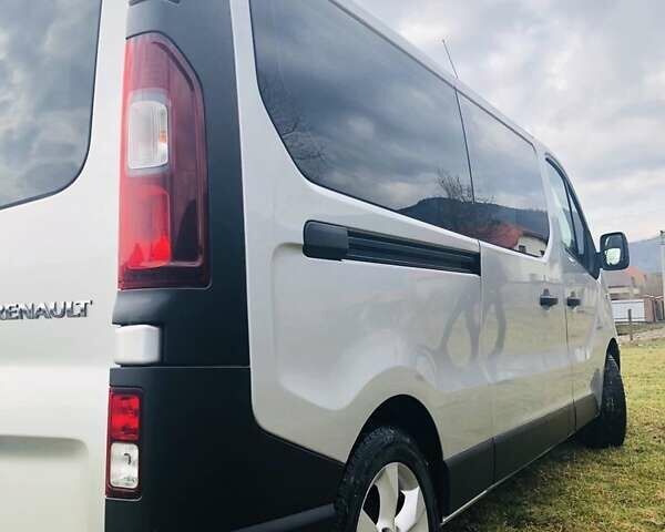 Сірий Рено Трафік, об'ємом двигуна 1.6 л та пробігом 220 тис. км за 14800 $, фото 7 на Automoto.ua