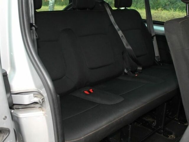 Серый Рено Трафик, объемом двигателя 1.6 л и пробегом 126 тыс. км за 10500 $, фото 13 на Automoto.ua