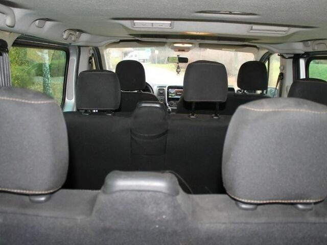 Серый Рено Трафик, объемом двигателя 1.6 л и пробегом 126 тыс. км за 10500 $, фото 10 на Automoto.ua