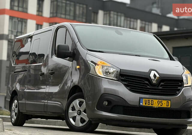 Серый Рено Трафик, объемом двигателя 1.6 л и пробегом 231 тыс. км за 16950 $, фото 7 на Automoto.ua