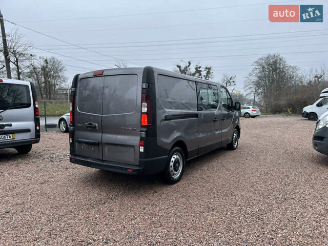 Серый Рено Трафик, объемом двигателя 1.6 л и пробегом 195 тыс. км за 17500 $, фото 9 на Automoto.ua