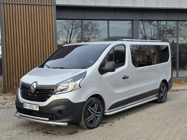 Серый Рено Трафик, объемом двигателя 1.6 л и пробегом 225 тыс. км за 24372 $, фото 7 на Automoto.ua