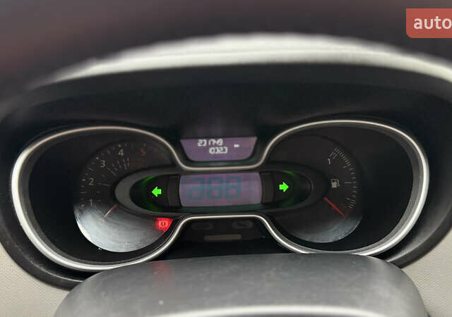 Серый Рено Трафик, объемом двигателя 1.6 л и пробегом 231 тыс. км за 16950 $, фото 32 на Automoto.ua