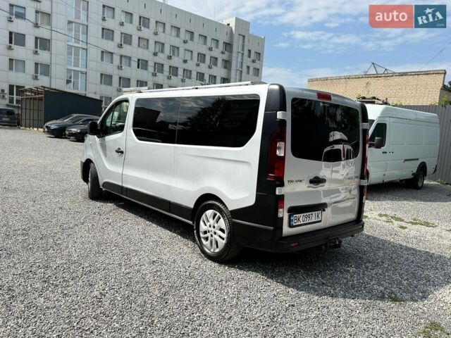 Серый Рено Трафик, объемом двигателя 1.6 л и пробегом 240 тыс. км за 15550 $, фото 12 на Automoto.ua