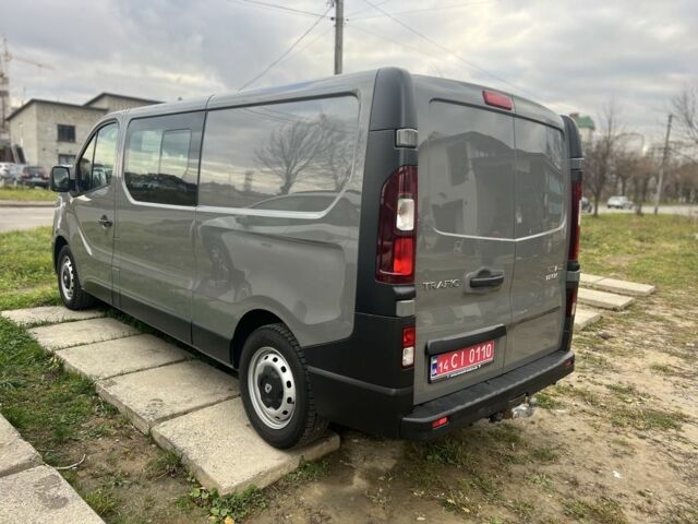 Серый Рено Трафик, объемом двигателя 1.6 л и пробегом 204 тыс. км за 16900 $, фото 12 на Automoto.ua