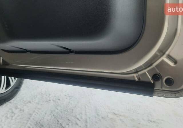 Сірий Рено Трафік, об'ємом двигуна 1.6 л та пробігом 237 тис. км за 19300 $, фото 33 на Automoto.ua