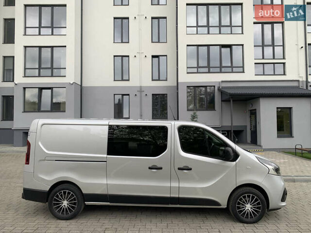 Серый Рено Трафик, объемом двигателя 1.6 л и пробегом 248 тыс. км за 16950 $, фото 21 на Automoto.ua