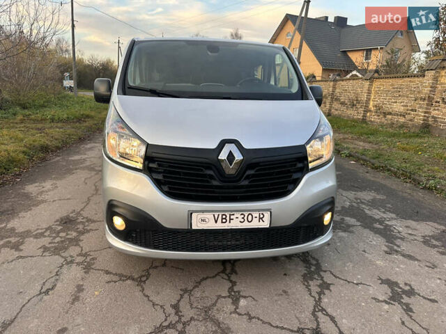 Серый Рено Трафик, объемом двигателя 1.6 л и пробегом 167 тыс. км за 18500 $, фото 13 на Automoto.ua