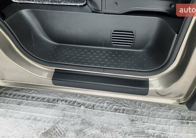 Сірий Рено Трафік, об'ємом двигуна 1.6 л та пробігом 237 тис. км за 19300 $, фото 24 на Automoto.ua