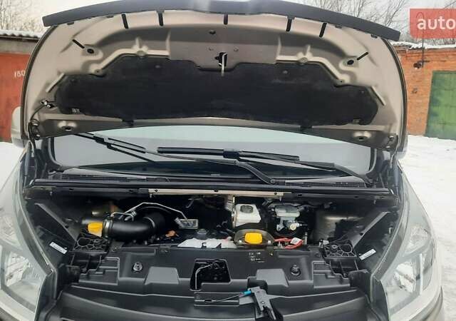 Сірий Рено Трафік, об'ємом двигуна 1.6 л та пробігом 237 тис. км за 19300 $, фото 66 на Automoto.ua