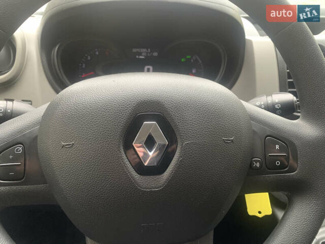 Серый Рено Трафик, объемом двигателя 1.6 л и пробегом 248 тыс. км за 16950 $, фото 9 на Automoto.ua