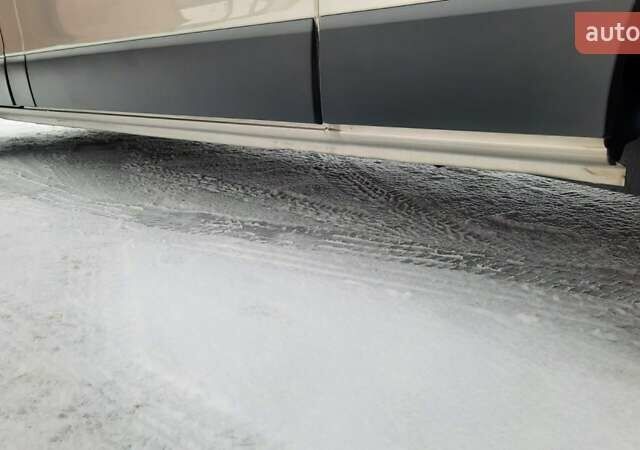 Сірий Рено Трафік, об'ємом двигуна 1.6 л та пробігом 237 тис. км за 19300 $, фото 62 на Automoto.ua