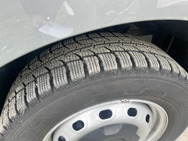 Серый Рено Трафик, объемом двигателя 1.6 л и пробегом 204 тыс. км за 16900 $, фото 7 на Automoto.ua