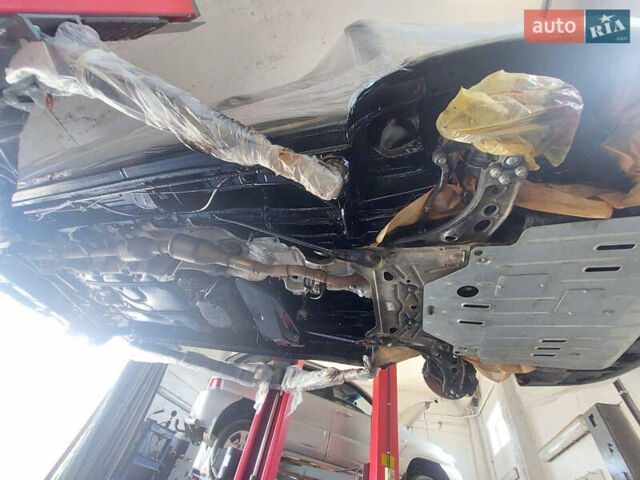 Серый Рено Трафик, объемом двигателя 2 л и пробегом 157 тыс. км за 27300 $, фото 77 на Automoto.ua