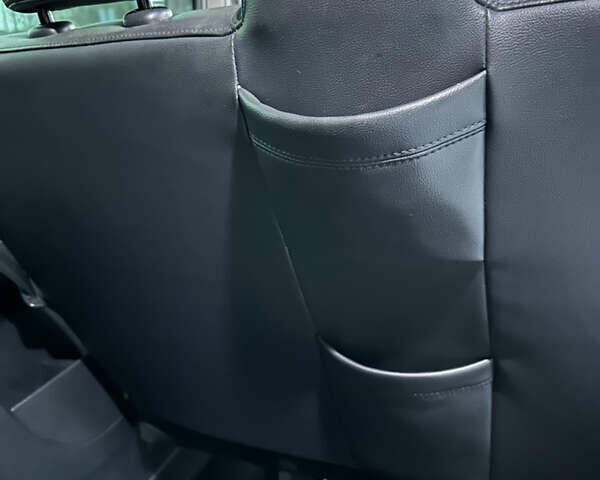 Серый Рено Трафик, объемом двигателя 2 л и пробегом 157 тыс. км за 27300 $, фото 55 на Automoto.ua