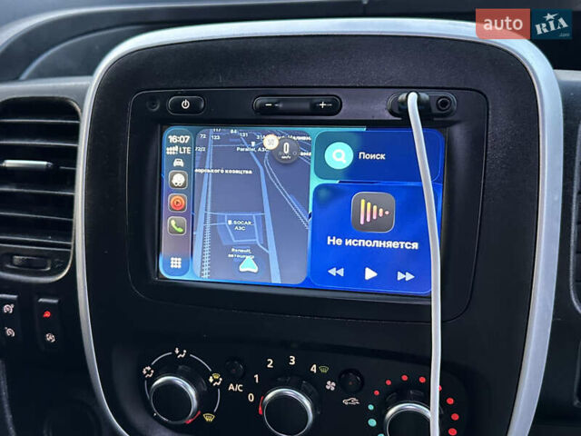 Серый Рено Трафик, объемом двигателя 2 л и пробегом 157 тыс. км за 27300 $, фото 38 на Automoto.ua