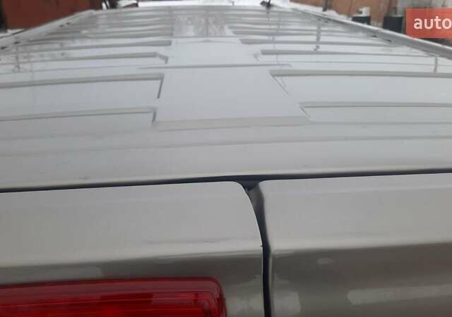 Сірий Рено Трафік, об'ємом двигуна 1.6 л та пробігом 237 тис. км за 19300 $, фото 13 на Automoto.ua