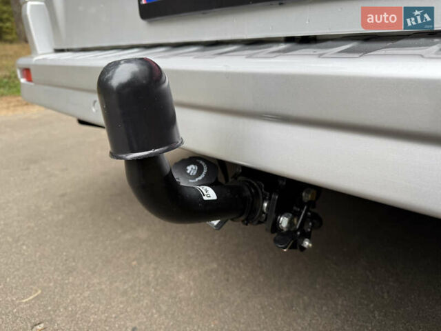 Сірий Рено Трафік, об'ємом двигуна 2 л та пробігом 135 тис. км за 34800 $, фото 27 на Automoto.ua