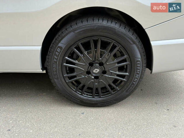 Сірий Рено Трафік, об'ємом двигуна 2 л та пробігом 135 тис. км за 34800 $, фото 19 на Automoto.ua