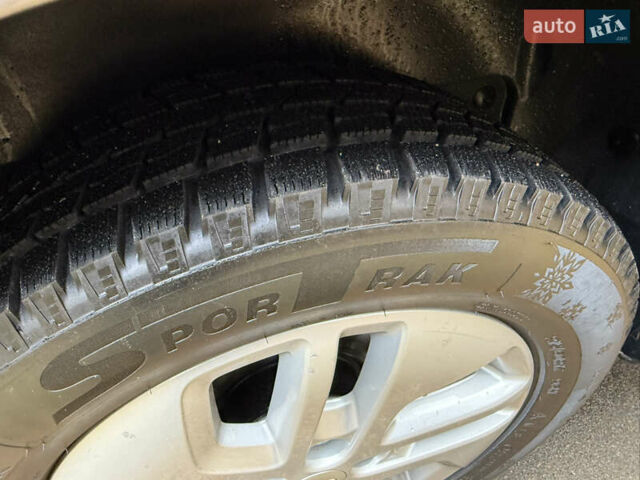 Серый Рено Трафик, объемом двигателя 2 л и пробегом 52 тыс. км за 28800 $, фото 26 на Automoto.ua