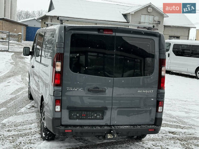 Сірий Рено Трафік, об'ємом двигуна 2 л та пробігом 199 тис. км за 29900 $, фото 90 на Automoto.ua