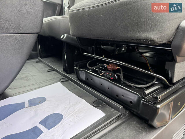 Серый Рено Трафик, объемом двигателя 2 л и пробегом 209 тыс. км за 21800 $, фото 47 на Automoto.ua