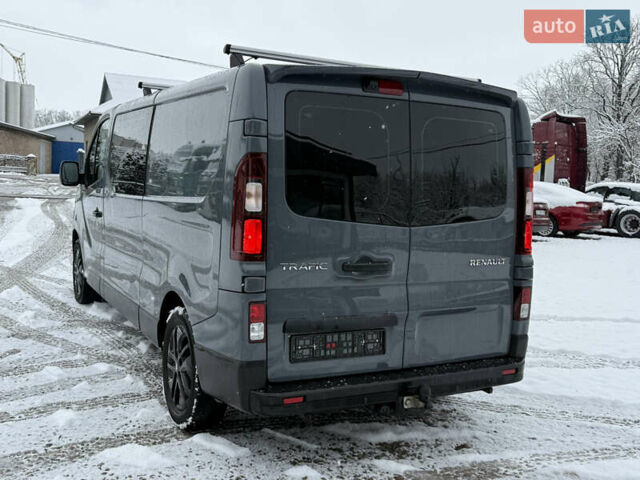 Сірий Рено Трафік, об'ємом двигуна 2 л та пробігом 199 тис. км за 29900 $, фото 9 на Automoto.ua