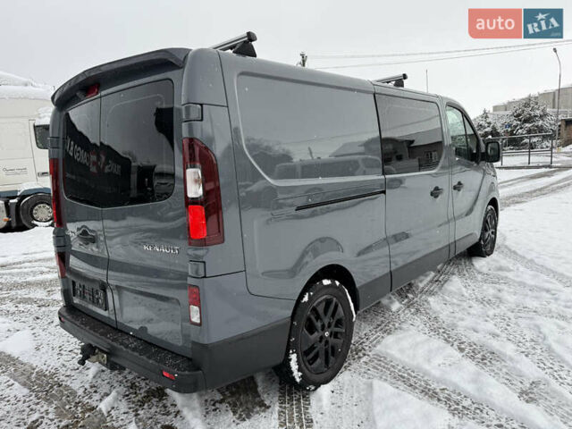 Сірий Рено Трафік, об'ємом двигуна 2 л та пробігом 199 тис. км за 29900 $, фото 51 на Automoto.ua