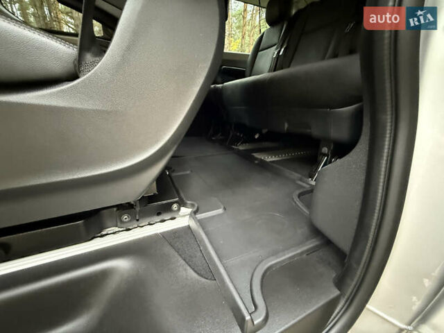 Сірий Рено Трафік, об'ємом двигуна 2 л та пробігом 135 тис. км за 34800 $, фото 69 на Automoto.ua