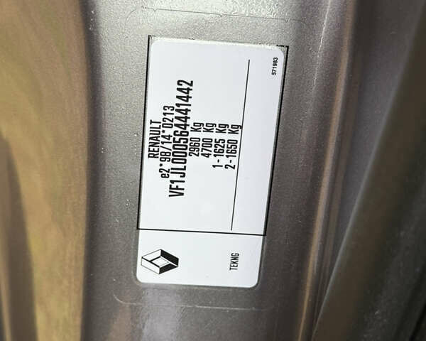 Серый Рено Трафик, объемом двигателя 2 л и пробегом 52 тыс. км за 28800 $, фото 39 на Automoto.ua