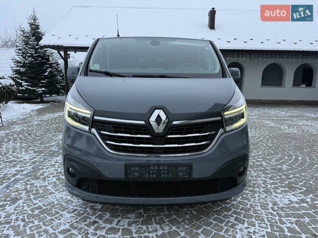 Сірий Рено Трафік, об'ємом двигуна 2 л та пробігом 199 тис. км за 29900 $, фото 100 на Automoto.ua