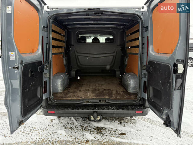 Сірий Рено Трафік, об'ємом двигуна 2 л та пробігом 199 тис. км за 29900 $, фото 50 на Automoto.ua
