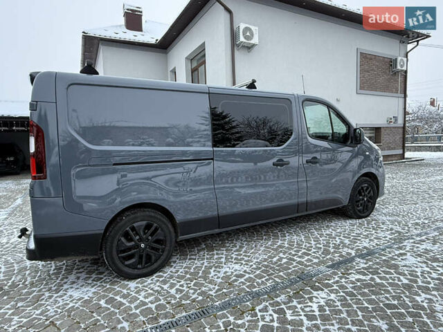 Сірий Рено Трафік, об'ємом двигуна 2 л та пробігом 199 тис. км за 29900 $, фото 104 на Automoto.ua