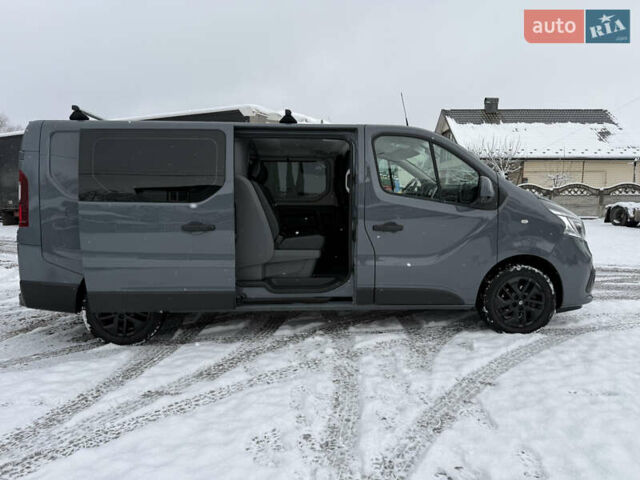 Сірий Рено Трафік, об'ємом двигуна 2 л та пробігом 199 тис. км за 29900 $, фото 48 на Automoto.ua