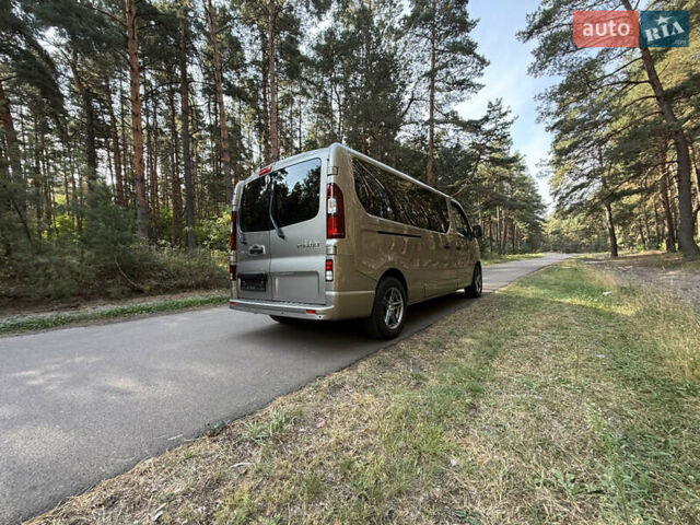 Сірий Рено Трафік, об'ємом двигуна 2 л та пробігом 190 тис. км за 24800 $, фото 65 на Automoto.ua