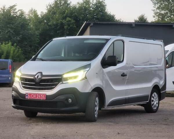 Серый Рено Трафик, объемом двигателя 2 л и пробегом 168 тыс. км за 17800 $, фото 38 на Automoto.ua