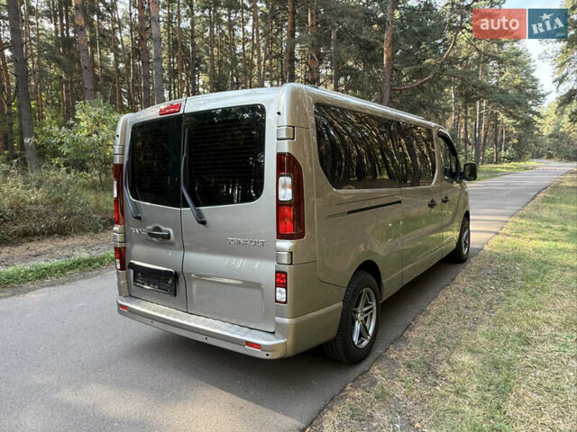 Сірий Рено Трафік, об'ємом двигуна 2 л та пробігом 190 тис. км за 24800 $, фото 13 на Automoto.ua