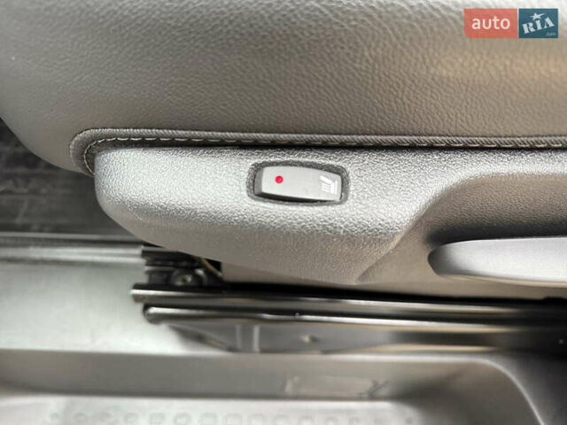 Сірий Рено Трафік, об'ємом двигуна 2 л та пробігом 135 тис. км за 34800 $, фото 53 на Automoto.ua