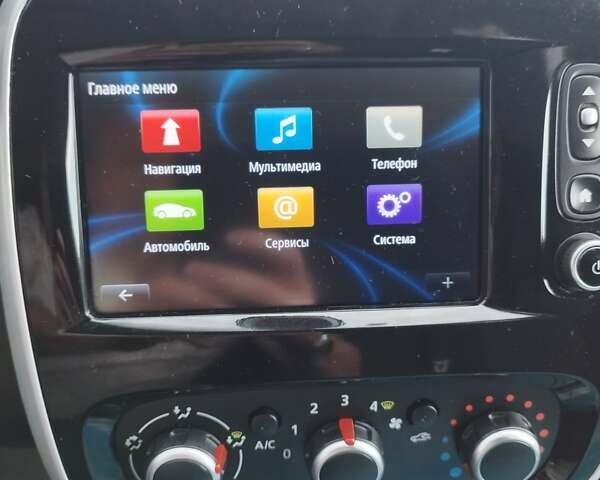 Серый Рено Трафик, объемом двигателя 2 л и пробегом 212 тыс. км за 16300 $, фото 1 на Automoto.ua