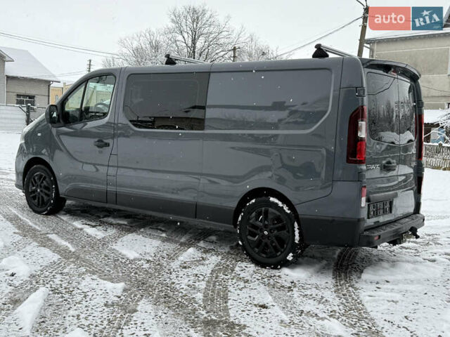 Сірий Рено Трафік, об'ємом двигуна 2 л та пробігом 199 тис. км за 29900 $, фото 84 на Automoto.ua