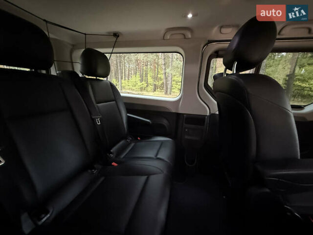 Сірий Рено Трафік, об'ємом двигуна 2 л та пробігом 135 тис. км за 34800 $, фото 88 на Automoto.ua