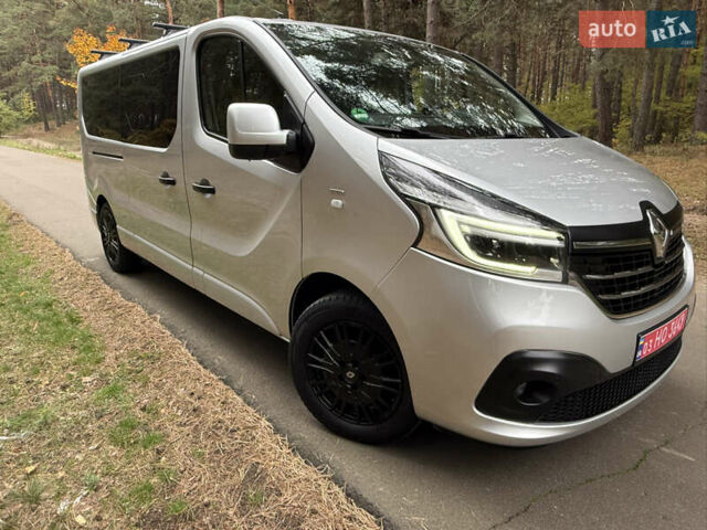 Сірий Рено Трафік, об'ємом двигуна 2 л та пробігом 135 тис. км за 34800 $, фото 36 на Automoto.ua