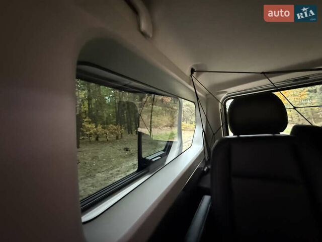 Сірий Рено Трафік, об'ємом двигуна 2 л та пробігом 135 тис. км за 34800 $, фото 90 на Automoto.ua
